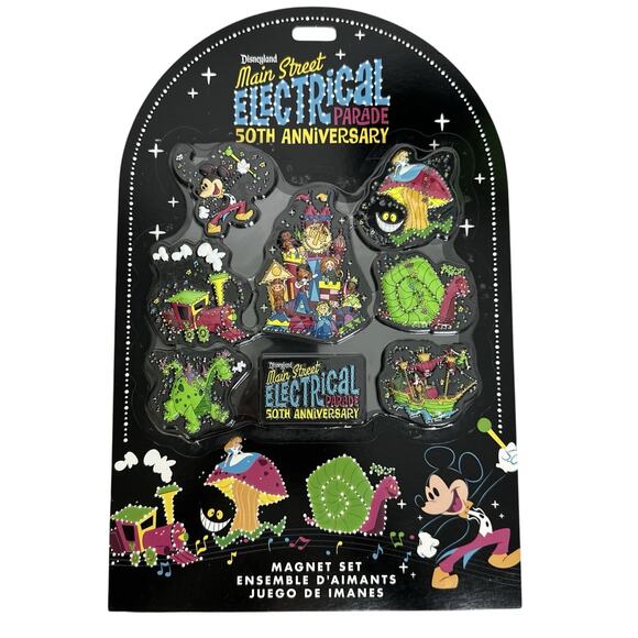 Disney 2022 Main Street Electrical Parade 50th Spirit Jersey size M and Magnets - Picture 7 of 10